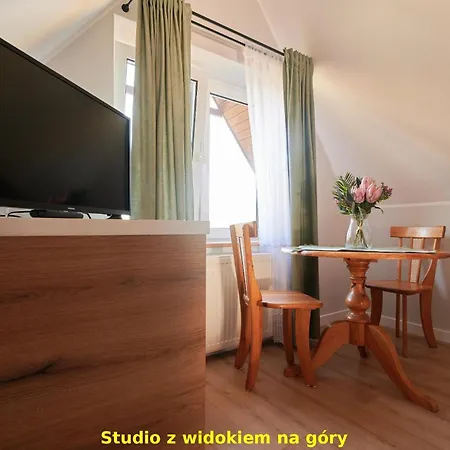 Apartament Widokowe Pod Lasem *