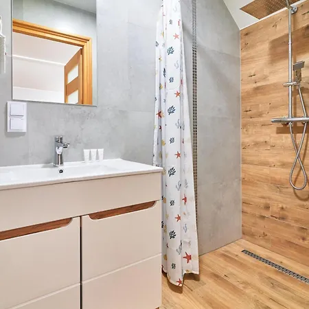 Widokowe Pod Lasem Апартаменты